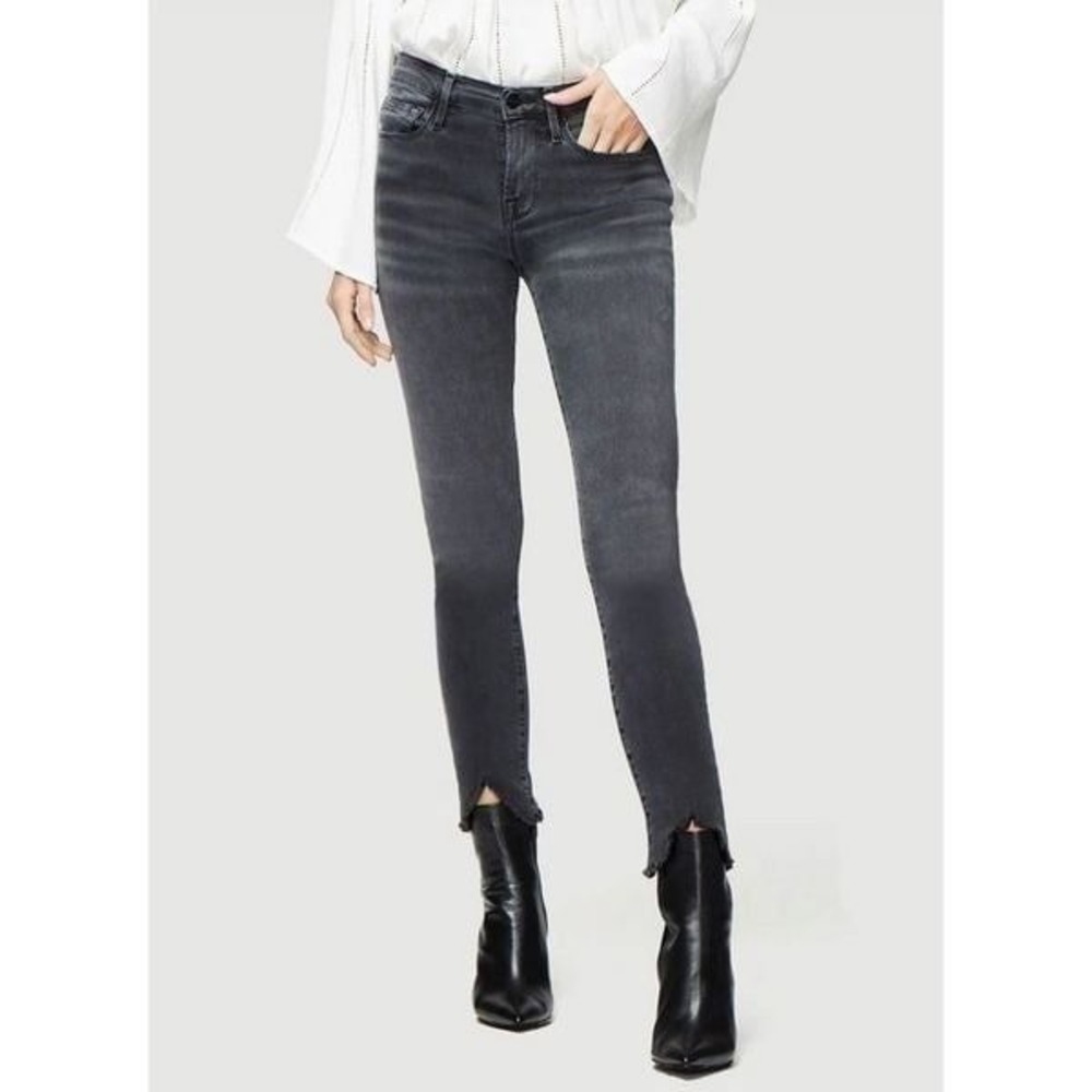 Frame Le Skinny De Jeanneβ Crop Double Triangle Raw Hem in Tull Gray size 26